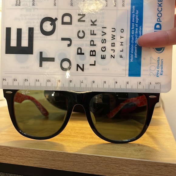 Ray-ban wayfarer sunglasses - Picture 10 of 11